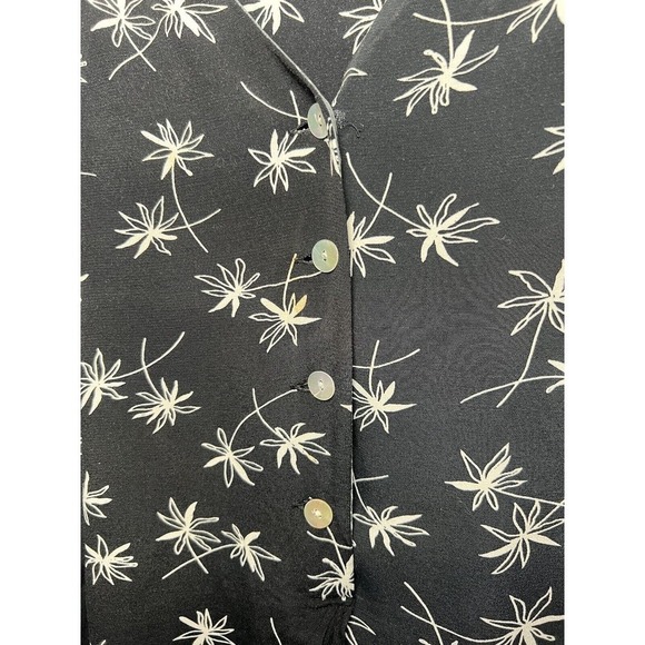 Limited London Paris New York Womens Romper Rayon Black White Floral Summer XS - Picture 4 of 7